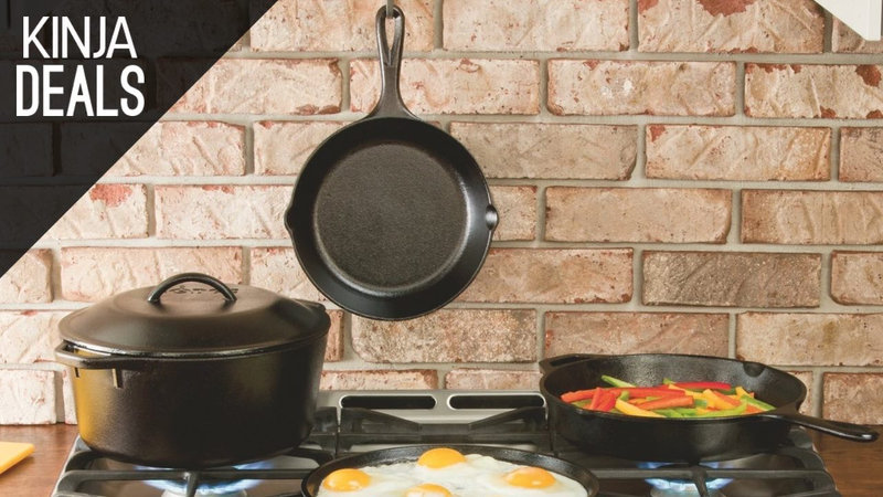 Illustration for article titled Today's Best Deals: Electric Grill, Lightning Power Bank, Noise-Canceling Earbuds, and More